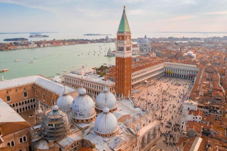 Апартаменты Hapton House Elite2 Comodo - Free Park - Accesso Easy A Venezia Местре Экстерьер фото